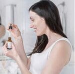 Eva naturals skin clearing vitamin c serum - Image 4