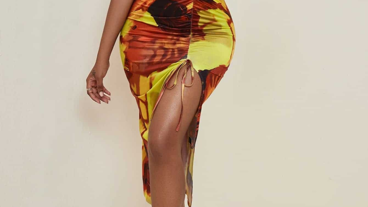 SHEIN SXY tie dye backless knot hem halter bodycon dress | Price in Ghana