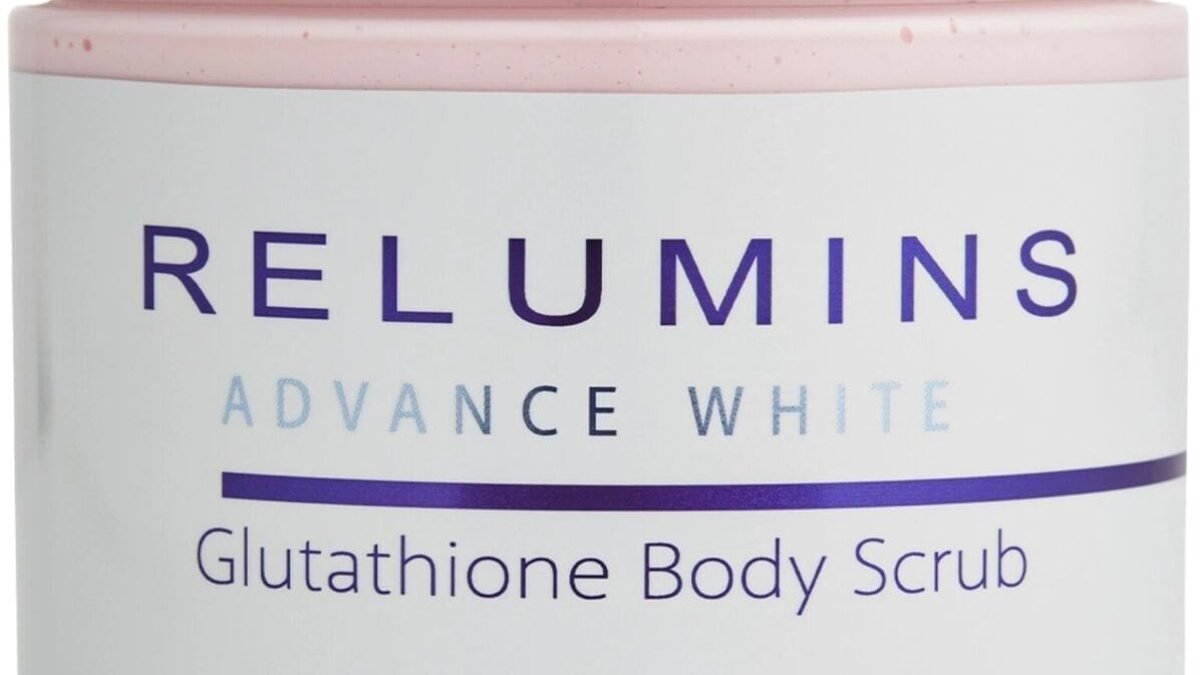 premium whitening scrub with glutathione arbutin rosehip & kojic acid Glutathione with Rosehip oil, kojie Acid & Arbutin | Price in Ghana