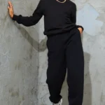 Prettylittlething Black Casual Jogger with Black Sweatshirt