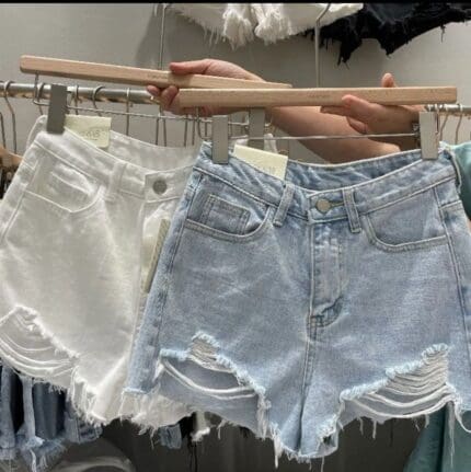 Fray Hem Distressed Denim Shorts