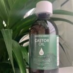 Holland & Barrett Cold-Pressed Castor Oil 250 ml – 100% Pure Natural Hair & Skin Oil