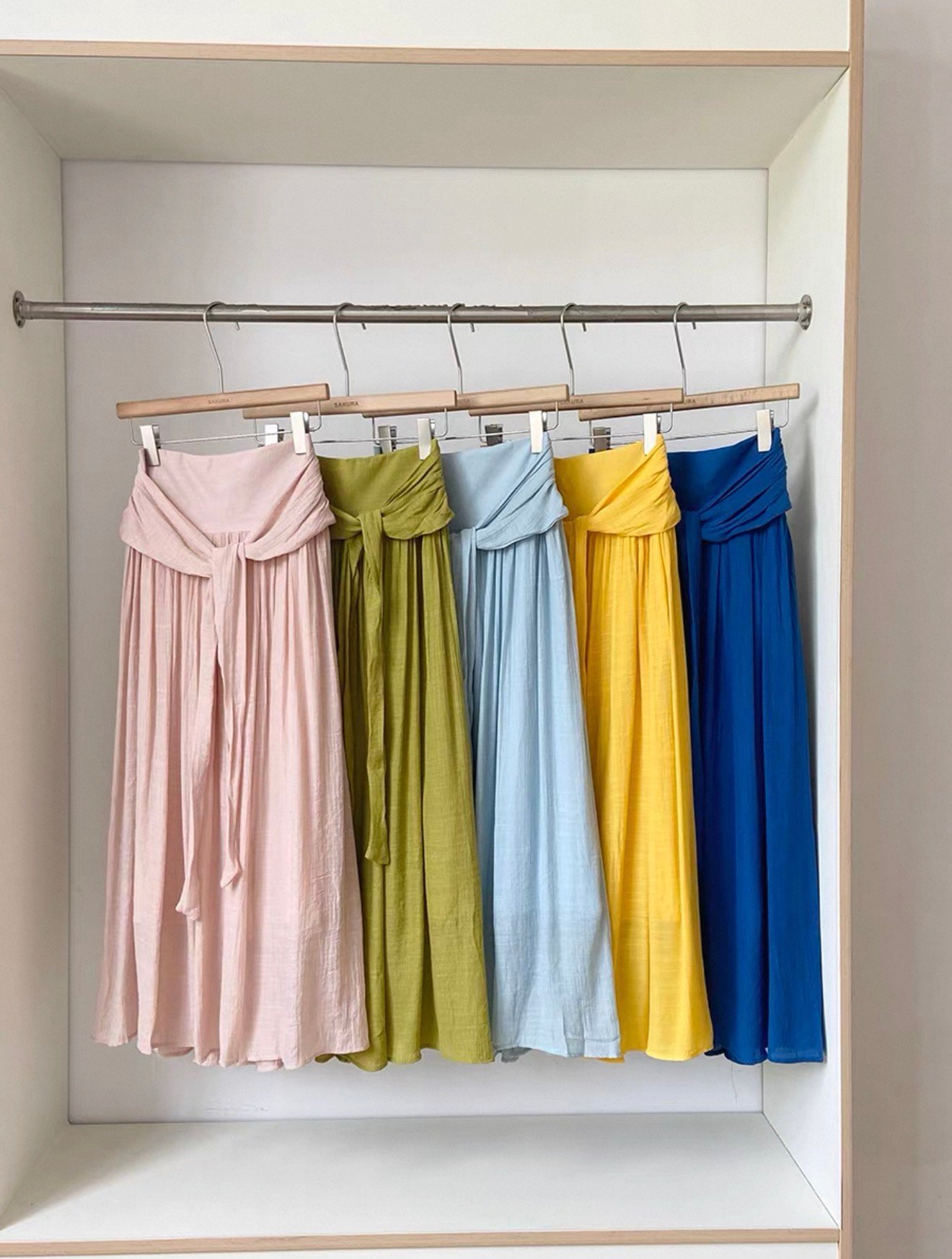 Screenshot Sakura Skirt With Belt - Image 1