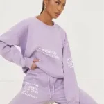 PRETTYLITTLETHING Purple Logo Oversized Sweatshirt