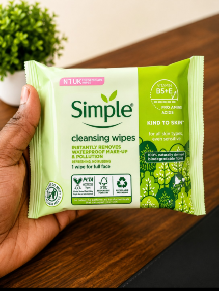 Simple cleansing facial wipes