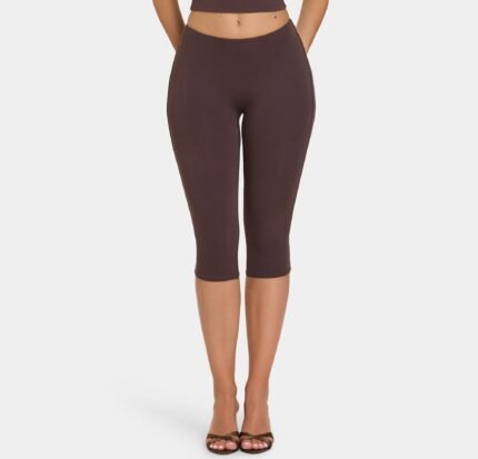 The LumaCurve Everyday High-Waist Leggings
